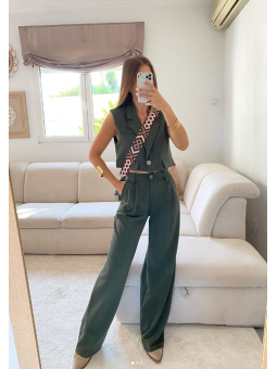 Conjunto chaleco + pantalón...