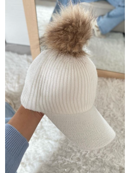 Gorra BLANCA  pompon LANA