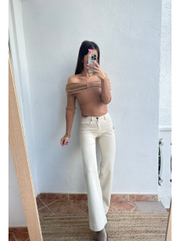 Pantalón tejano beige...