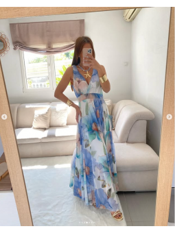 Vestido largo escote en V...