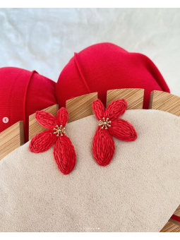 Pendientes rafia flor rojos