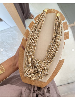 Collar piedras varios...
