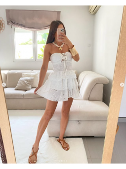 Vestido corto volantes...