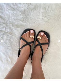 Sandalia negra cruzada OP16-40
