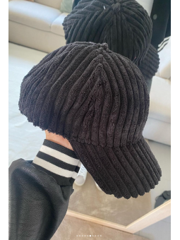 Gorra pana relieve NEGRA...
